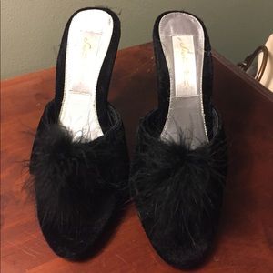 SEXY black bedroom heeled feather slippers